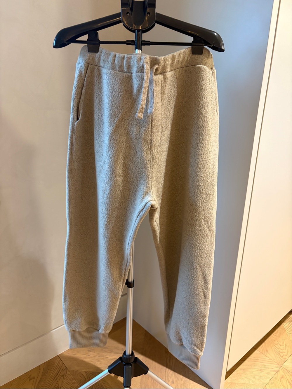 Ami Alexandre Mattiussi Men's Beige Sherpa Joggers